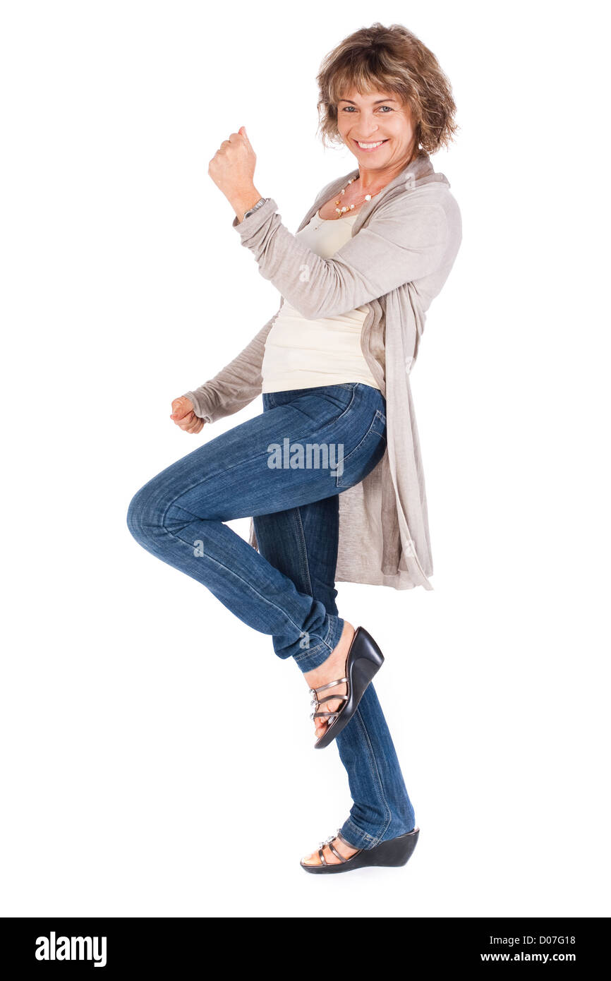 In voller Länge Portrait von senior Frau isoliert auf weißem Hintergrund. . Stockfoto