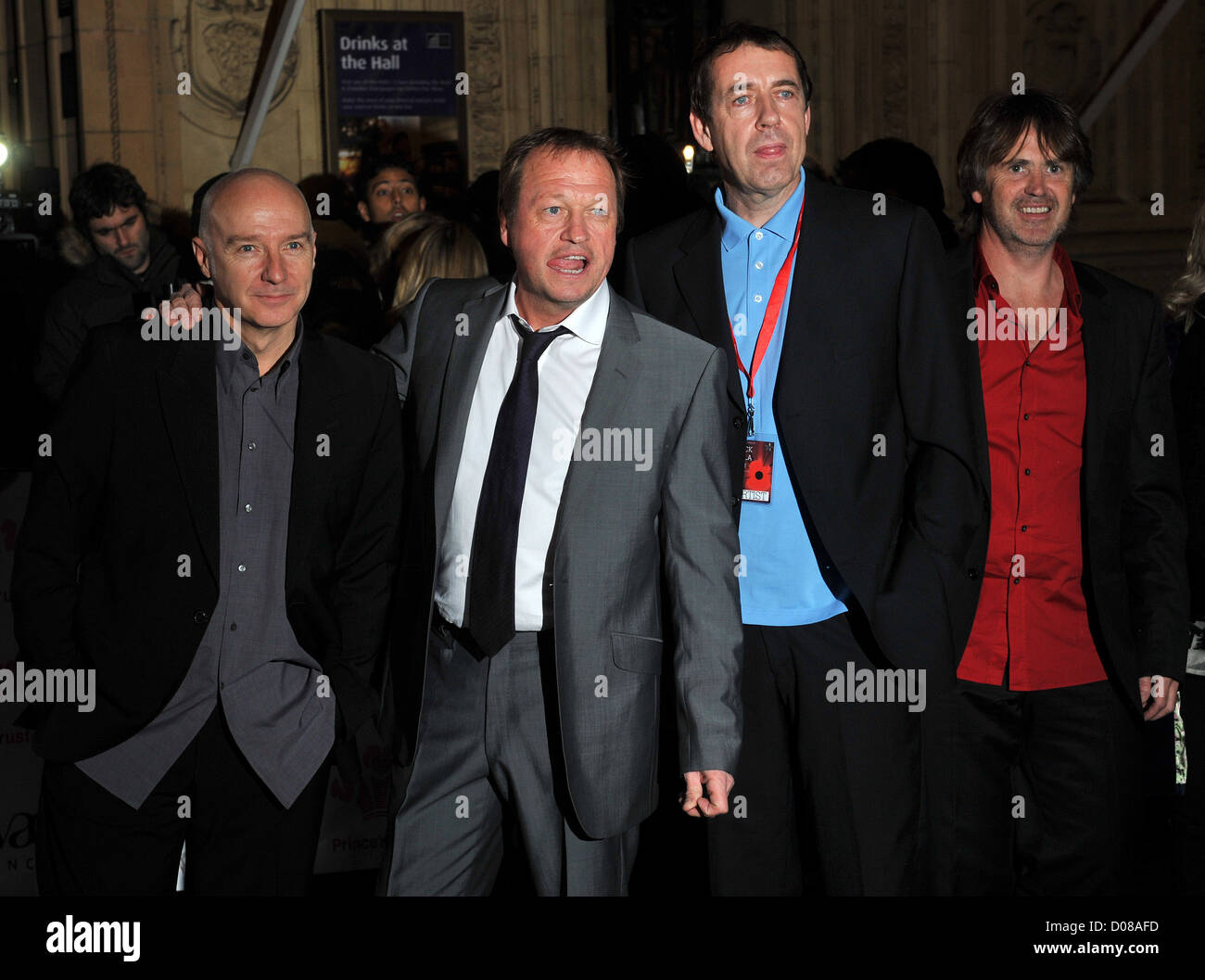 Midge Ure, Mark King, Guy Fletcher The Princes Trust Rock Gala 2010 anlässlich der Royal Albert Hall London, England - 17.11.10 Stockfoto
