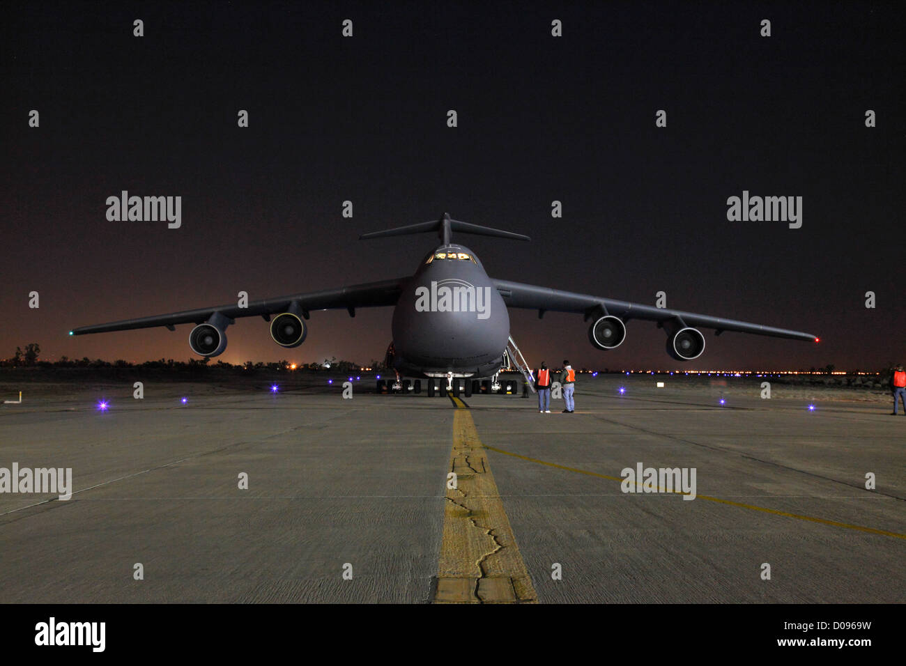 C-5A Galaxy kommt bei Lockheed Martin Stockfoto