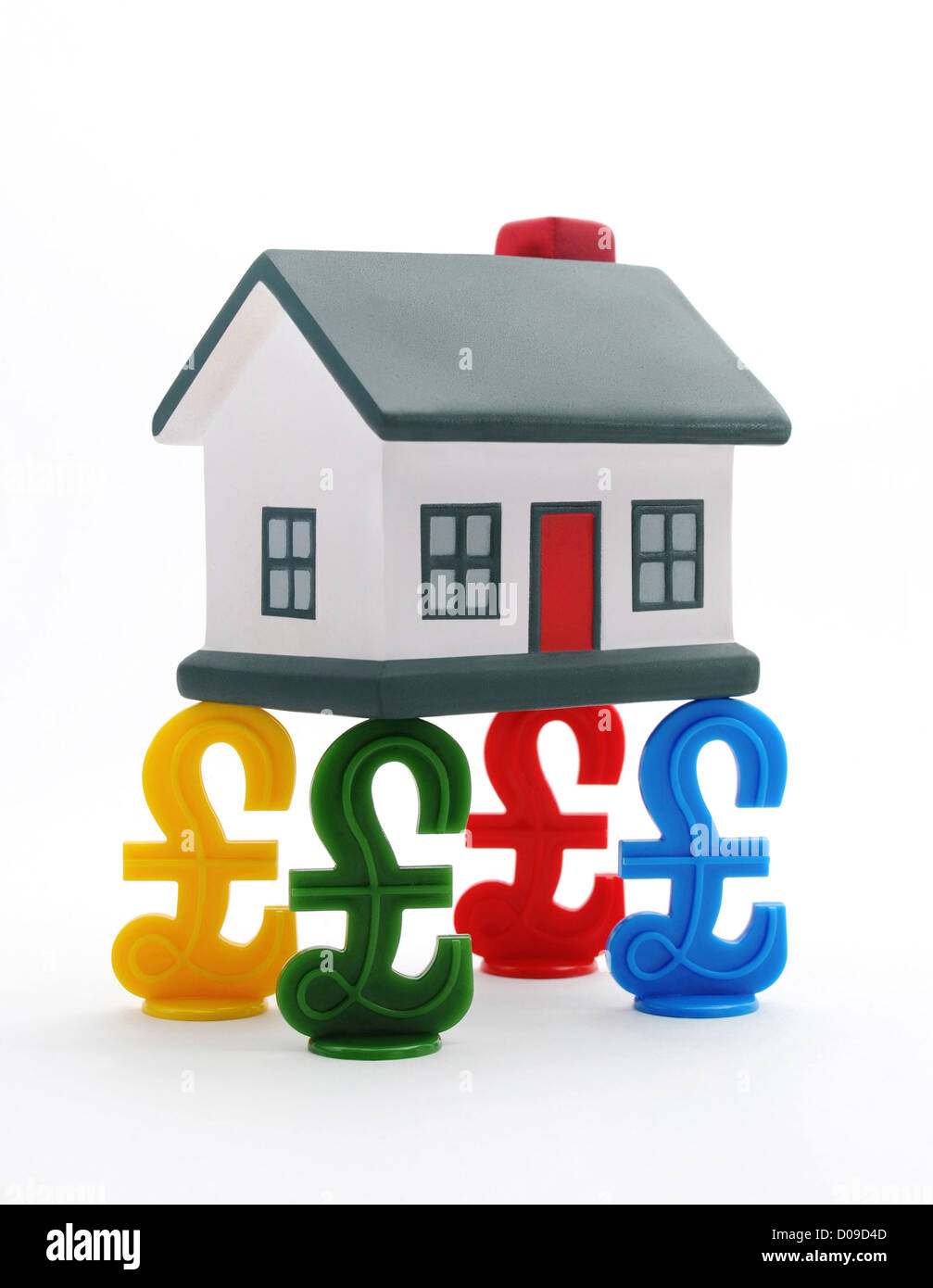 HAUS AUF BRITISCHE PFUND ZEICHEN RE IMMOBILIENPREISE WOHNUNGEN IMMOBILIEN MARKT HYPOTHEKEN WERTE KÄUFER VERKÄUFER ERSTE ZEITERSPARNIS AUSGEGLICHEN Stockfoto