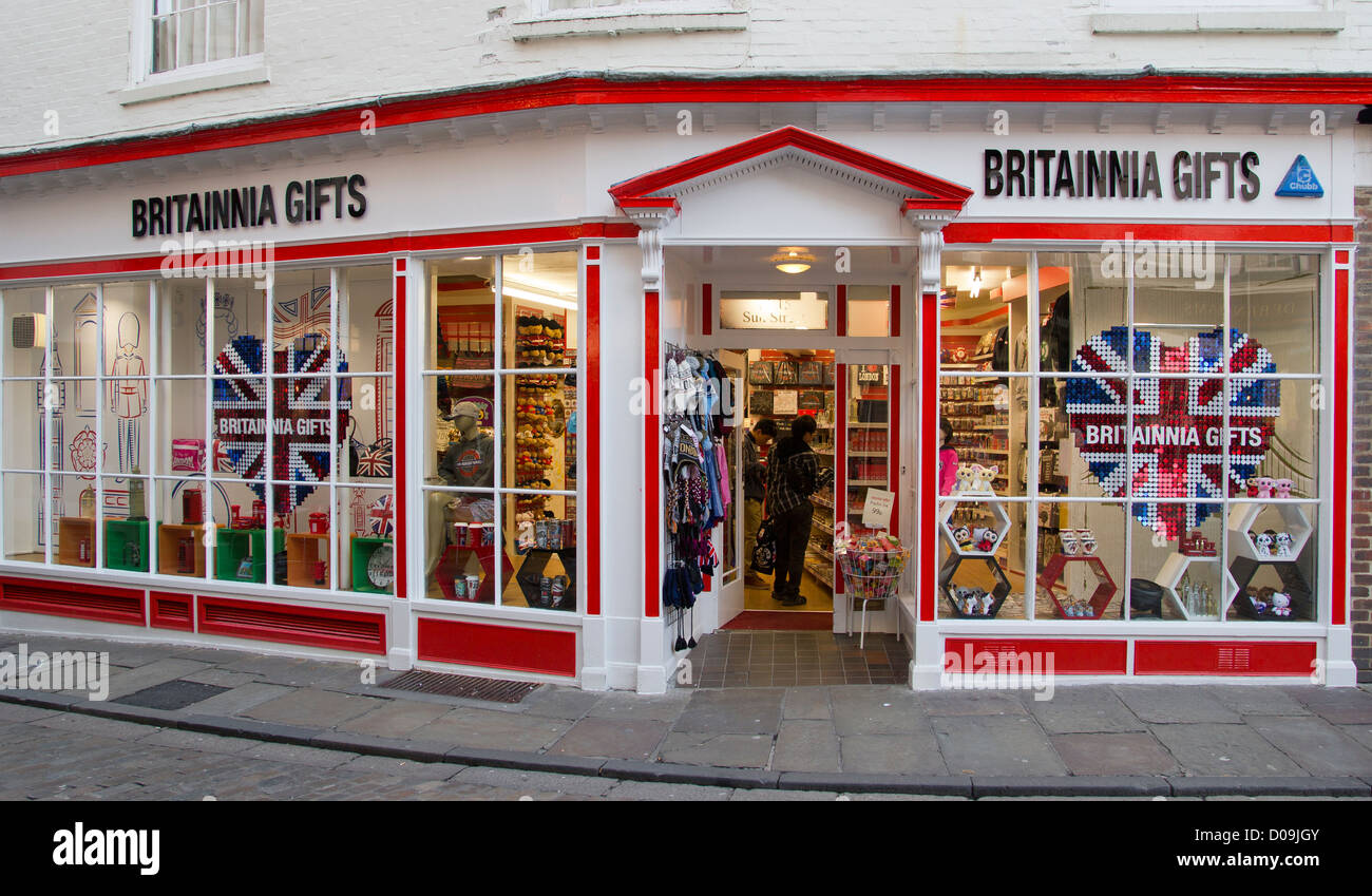 Britannia Geschenke Souvenir Shop Sonne Straße Canterbury Stockfoto