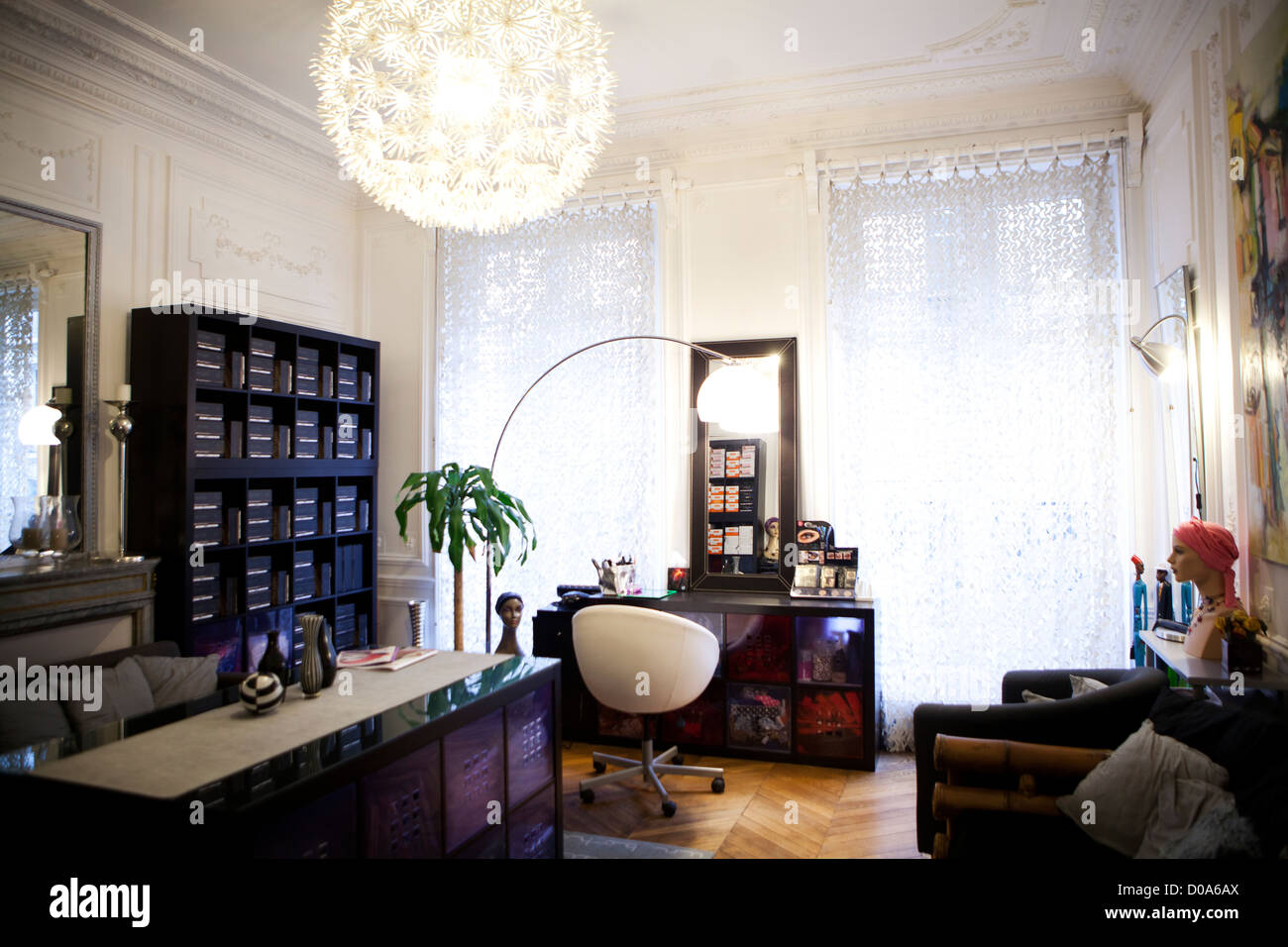 PSYCHOLOGE PERÜCKENMACHERS SALON Stockfoto