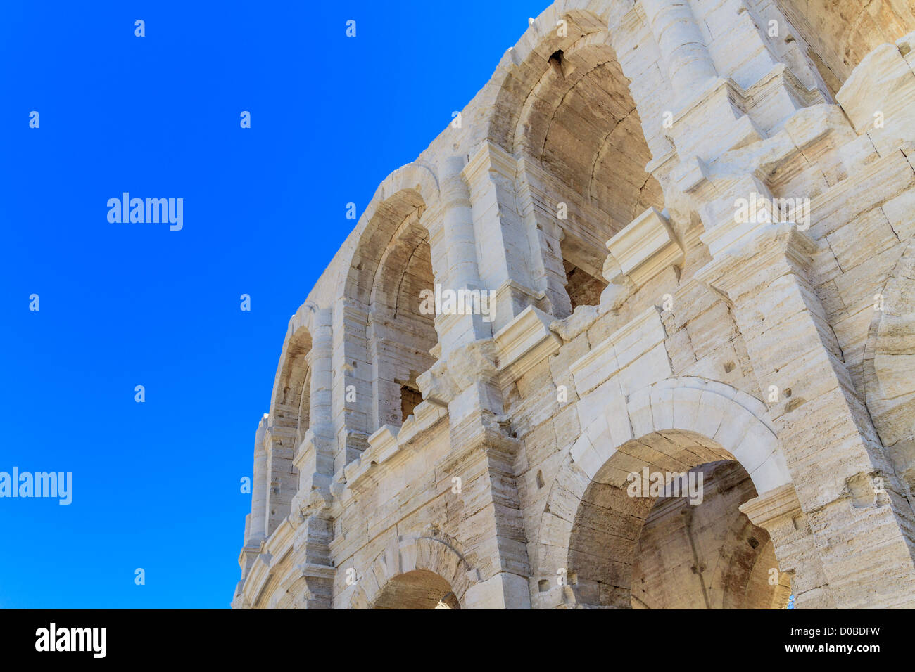 Römische Arena / Amphitheater in Arles, Provence, Frankreich Stockfoto