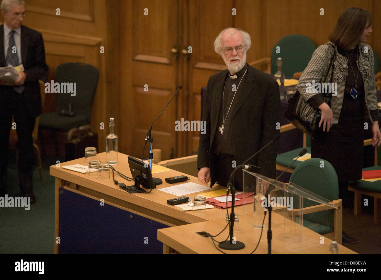 21. November 2012. London UK. Der Erzbischof von Canterbury, Dr Rowan Williams gibt eine Abschiedsrede an die Kirche von England Synode, als er bereitet, Lambeth Palace nach 10 Jahren im Amt zu verlassen Stockfoto