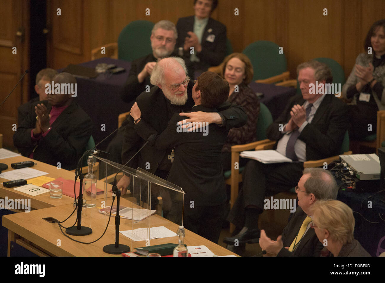 21. November 2012. London UK. Der Erzbischof von Canterbury, Dr Rowan Williams gibt eine Abschiedsrede an die Kirche von England Synode, als er bereitet, Lambeth Palace nach 10 Jahren im Amt zu verlassen Stockfoto