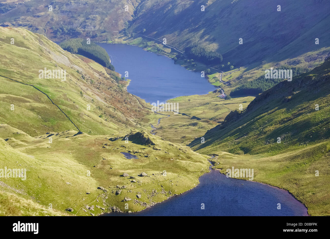 Blea Wasser & Haweswater Reservoir von Mardale Ill Glocke im Lake District. Stockfoto