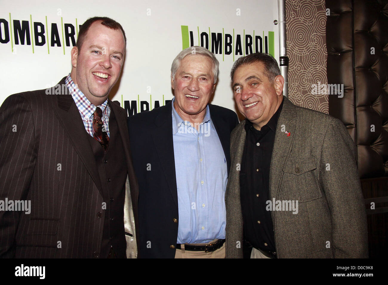 Chris Sullivan, Jim Taylor und Dan Lauria Öffnung Nacht after-Party für die Broadway-Produktion von "Lombardi" statt, bei der Stockfoto