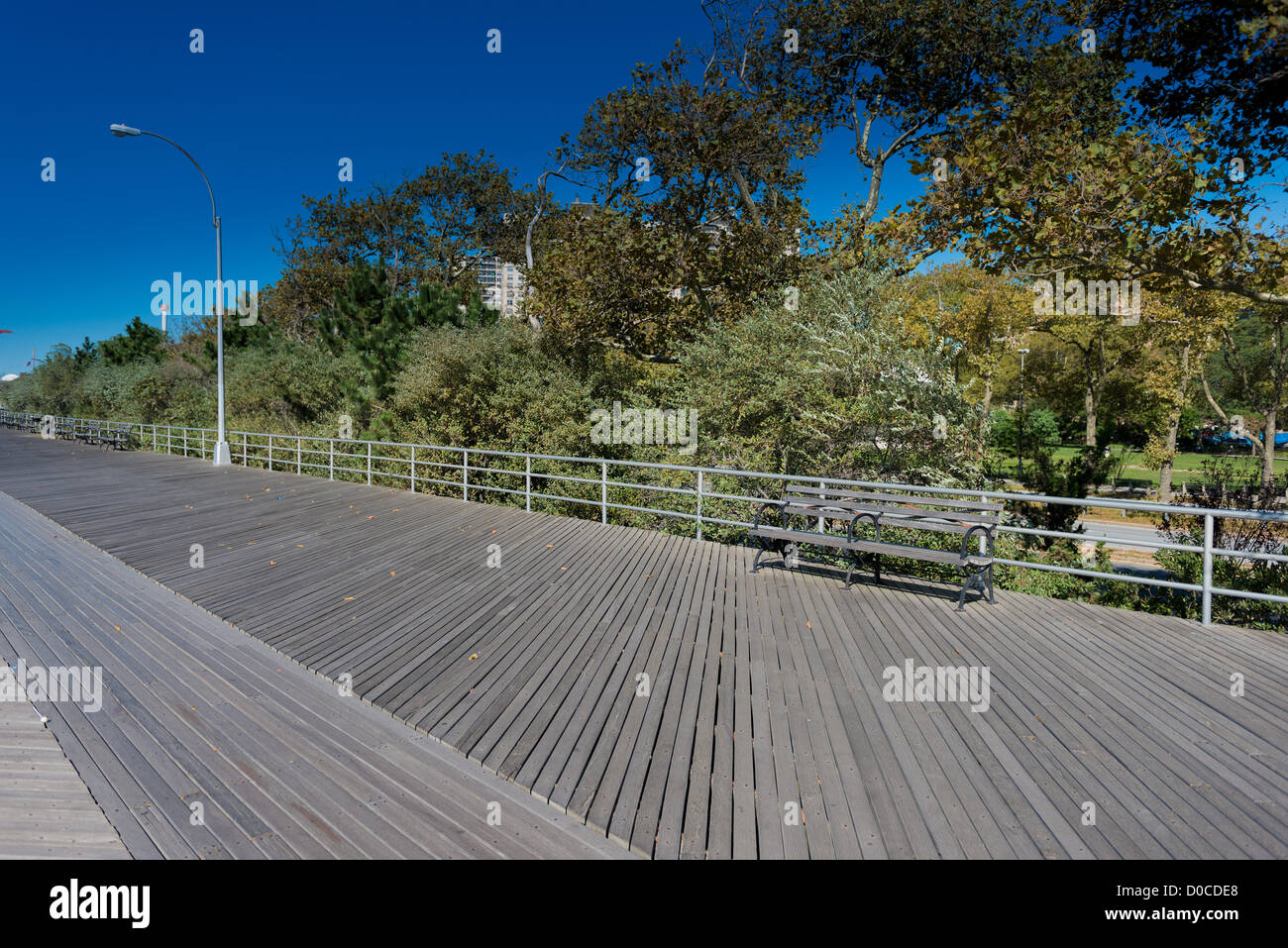 Leere Promenade Coney Island, Brooklyn Stockfoto