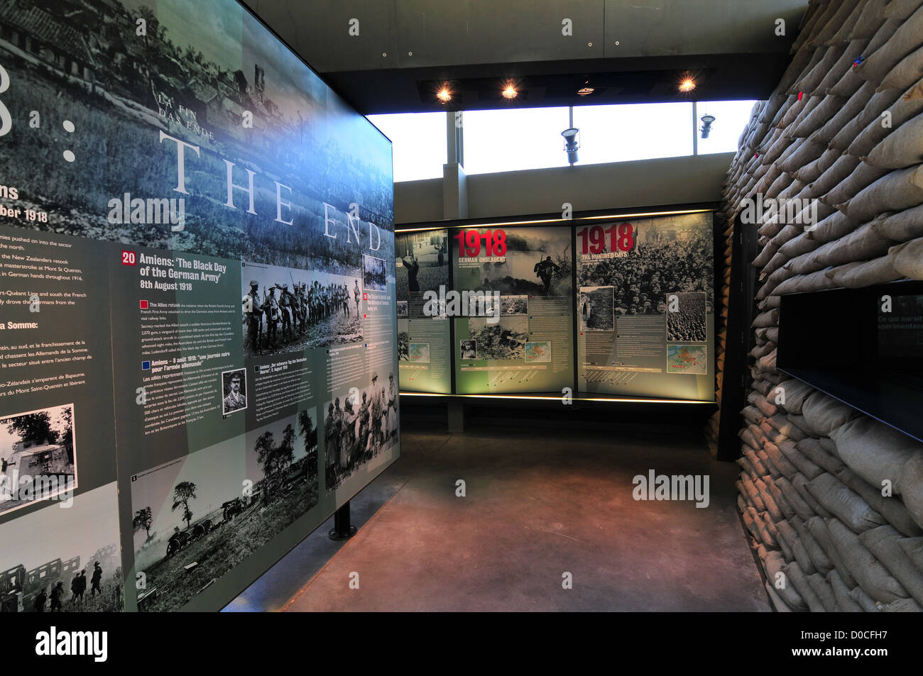 INTERPRETATIONSZENTRUM BRITISCH-DENKMAL IN EHRE BRITISCHEN SÜDAFRIKANISCHE SOLDATEN GETÖTET IN DER SCHLACHT SOMME 1916 THIEPVAL Stockfoto