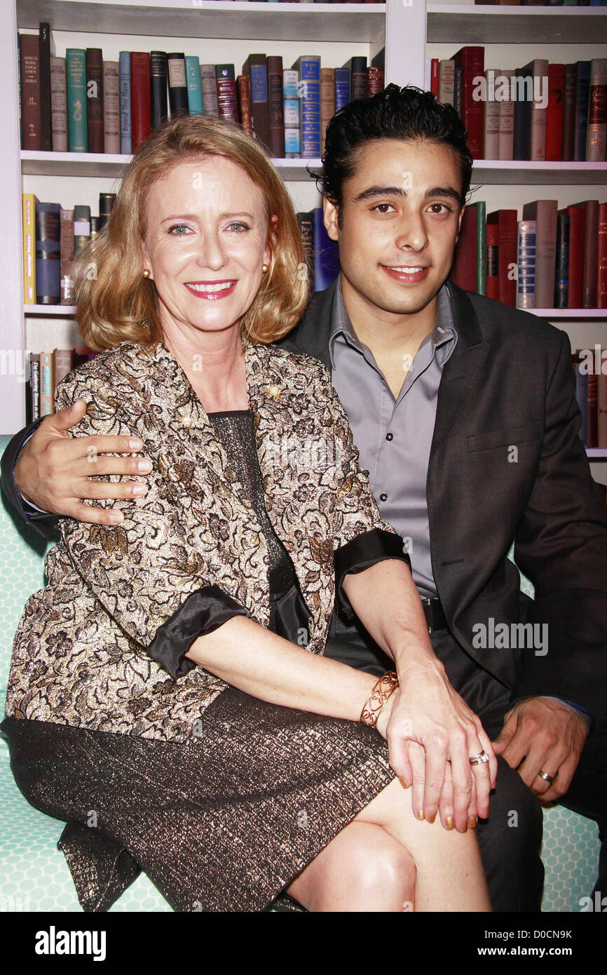 Eve Plumb (Jan von The Brady Bunch) und Manuel Herrera Eröffnungsabend der Off-Broadway-Produktion von "Eve Plumb in Miss Stockfoto