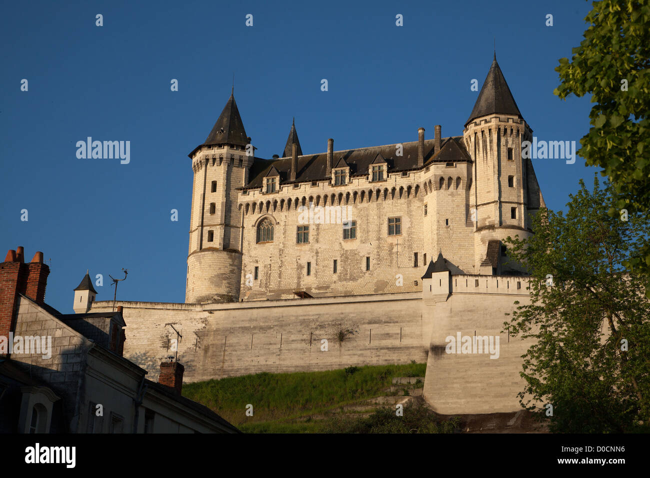 CHATEAU DE SAUMUR MITTELALTERLICHE FESTUNG WERDEN SCHLOSS UND RESIDENZ DER GRAFEN VON ANJOU, MAINE-ET-LOIRE (49) FRANKREICH Stockfoto