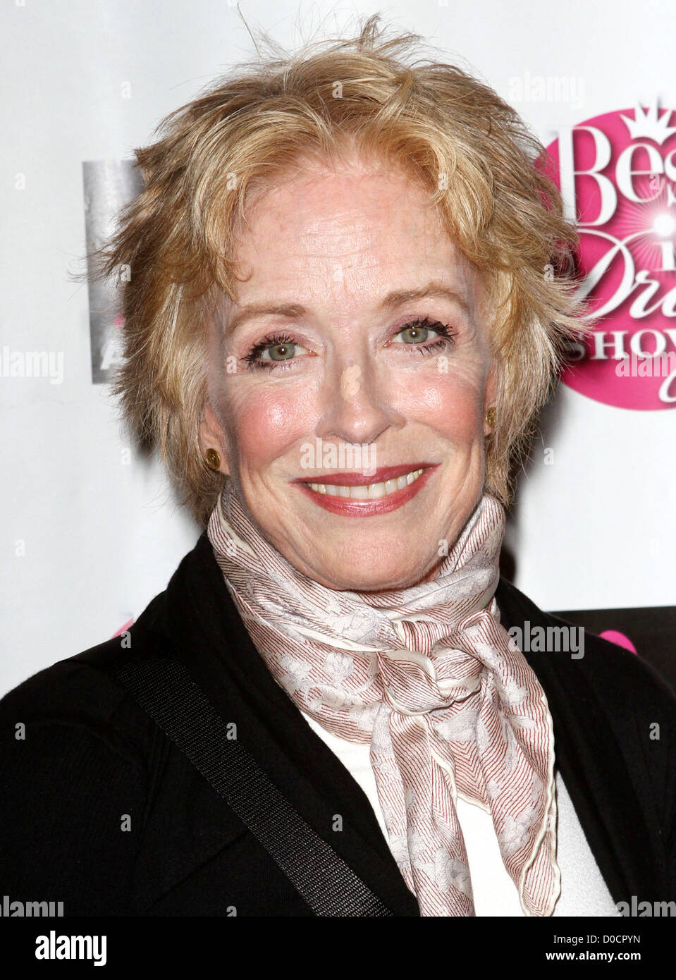 Holland Taylor: th statt jährlichen "Best In Drag" AIDS Spendenaktion bei The Orpheum Theatre Los Angeles, Kalifornien Stockfoto