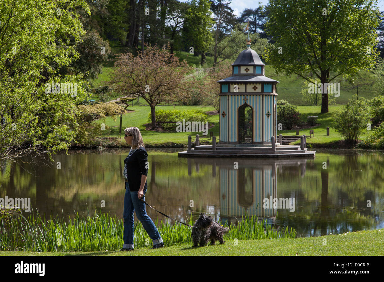 TÜRKISCHEN PAVILLON IN FLORAL PARK VILLAGE APREMONT-SUR-ALLIER EINE SCHÖNSTEN DÖRFERN FRANKREICH CHER (18) FRANKREICH Stockfoto