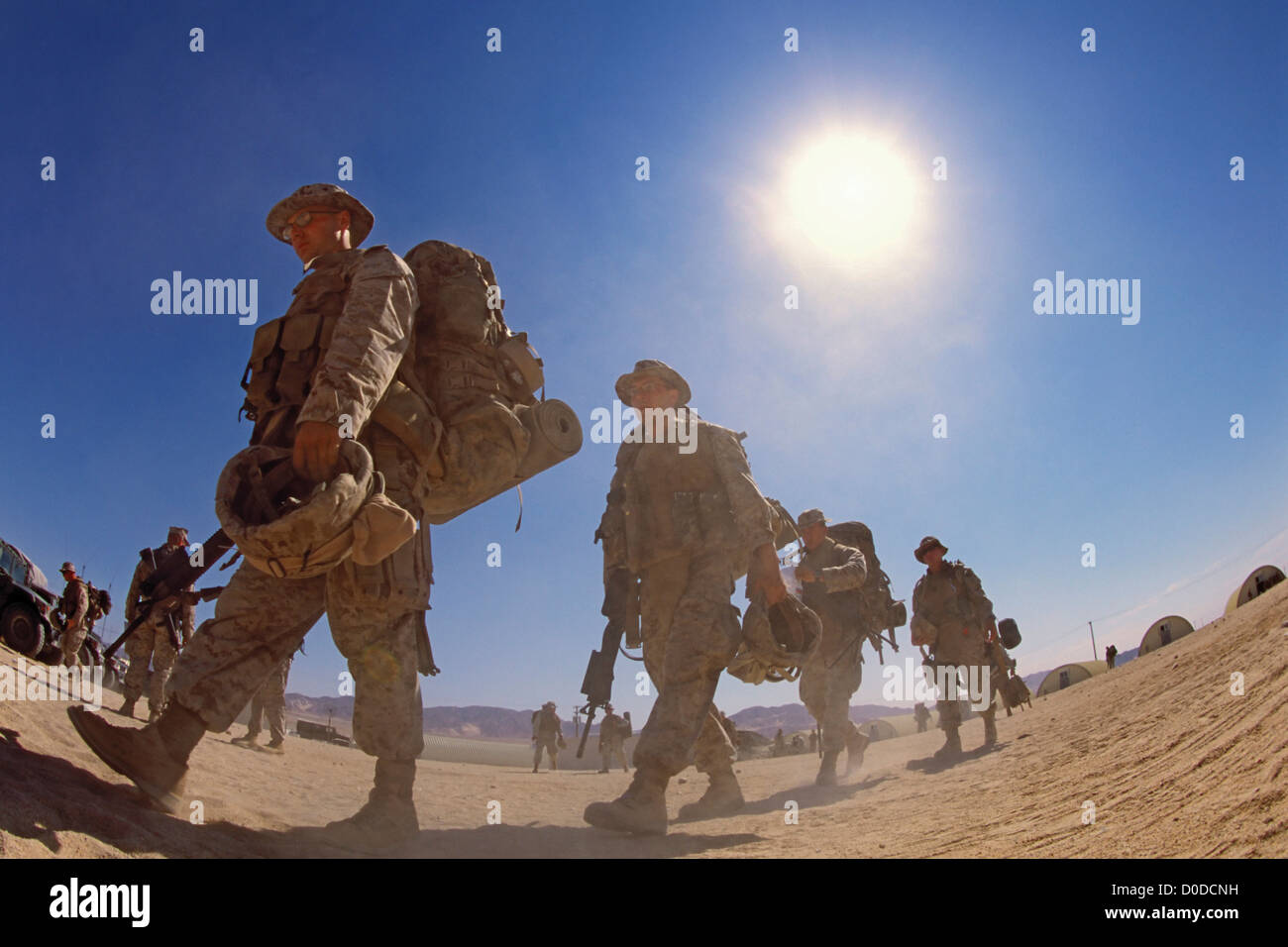 Grundriss der vorbeifahrenden Marines Stockfoto