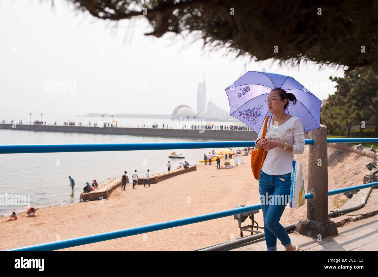 Am Meer in Qingdao Stockfoto