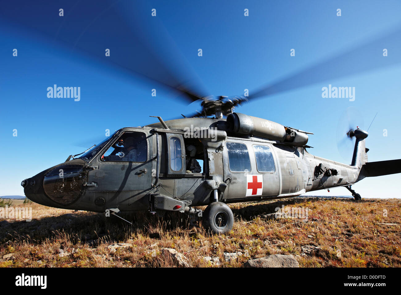 US Army UH-60 Blackhawk Hubschrauber Air Ambulance Medevac Höhenlage Berg Landezone in Colorado während konfiguriert Stockfoto