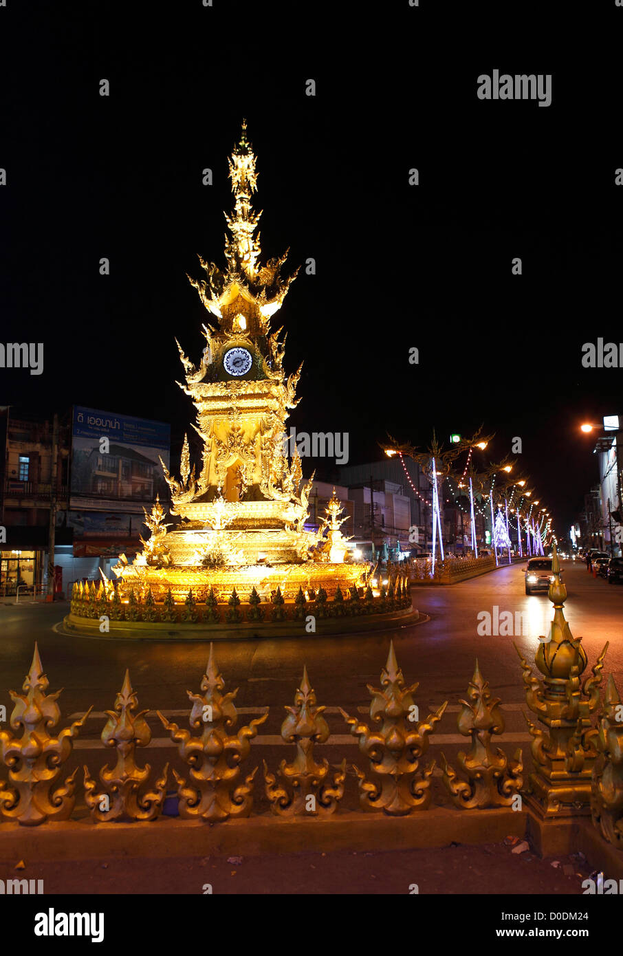 Goldene Uhrturm in Chiang Rai, Thailand, Asien Stockfoto