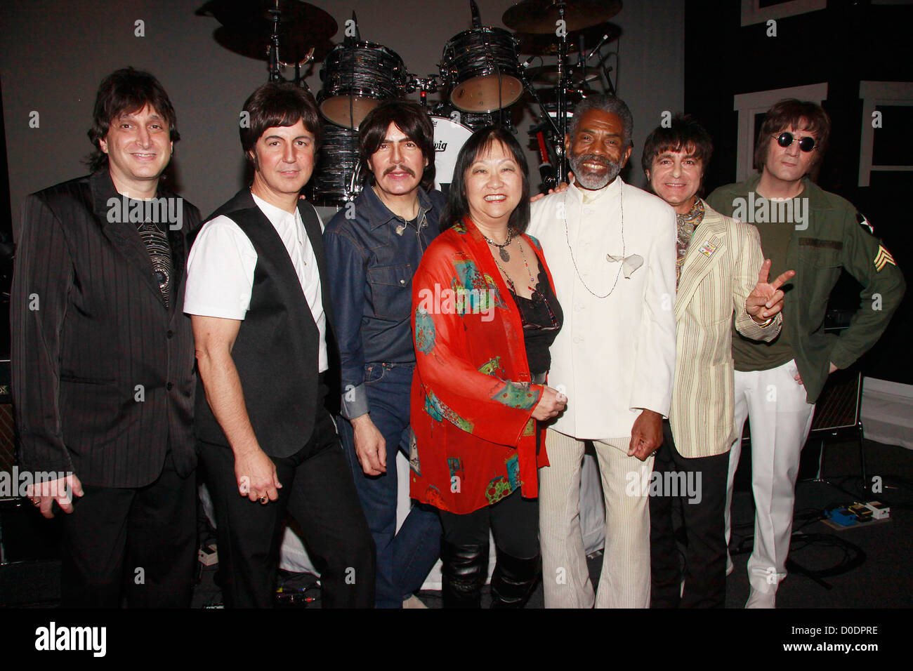 Mark Beyer, Joey Curatolo als Paul McCartney, Joe Bithorn als George Harrison, kann Pang, Andre DeShields, Ralph Castelli als Ringo Stockfoto