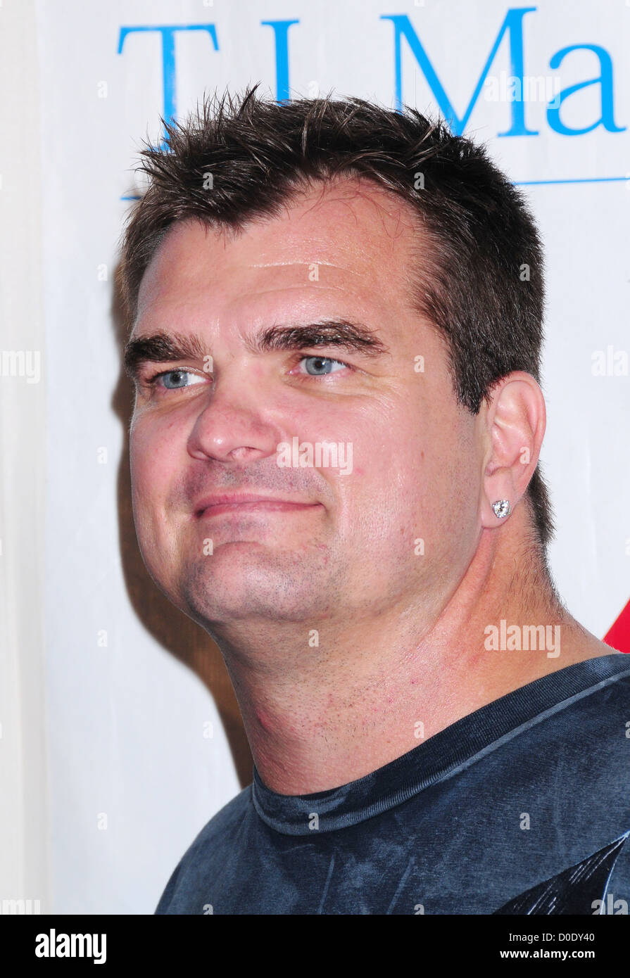 Chris Henderson 3 Turen Unten Tj Martell 35th Annual Awards