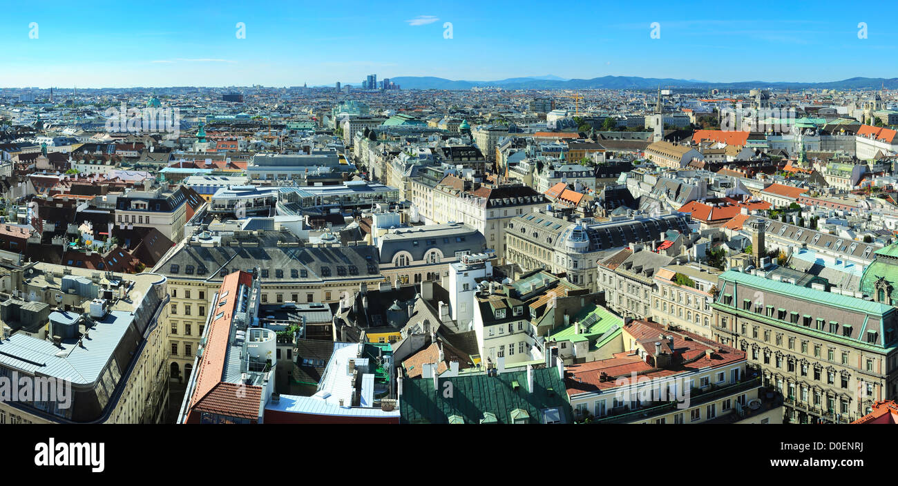 Panorama von Wien vom Stephansdom Stockfoto