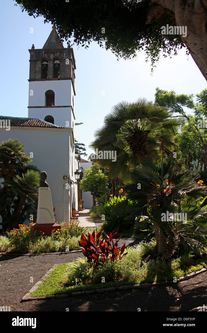 Kirche von San Marcos (St. Markus), Plaza de Lorenzo Cáceres, Icod de Los Vinos, Teneriffa, Kanarische Inseln. Stockfoto