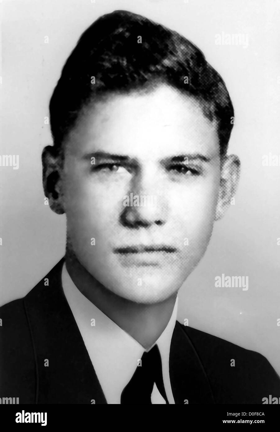 23. November 2012 - Schauspieler, Autor und Produzent Larry Hagman, der einer amerikanischen TV-höchste Bösewichte in die hinterhältigen, amoralischen Ölmann j.r. Ewing "Dallas" schuf, ist gestorben, er war 81. Hagman starb in einem Dallas-Krankenhaus an den Folgen von seinem Kampf mit Kehlkopfkrebs, zitiert eine Aussage von seiner Familie. Er litt an Leberkrebs und Leberzirrhose in den 1990er Jahren nach Jahrzehnten des Trinkens. Bild: Datei - Datum Ort unbekannt - LARRY HAGMAN. (Kredit-Bild: © Globe Photos/ZUMAPRESS.com) Stockfoto