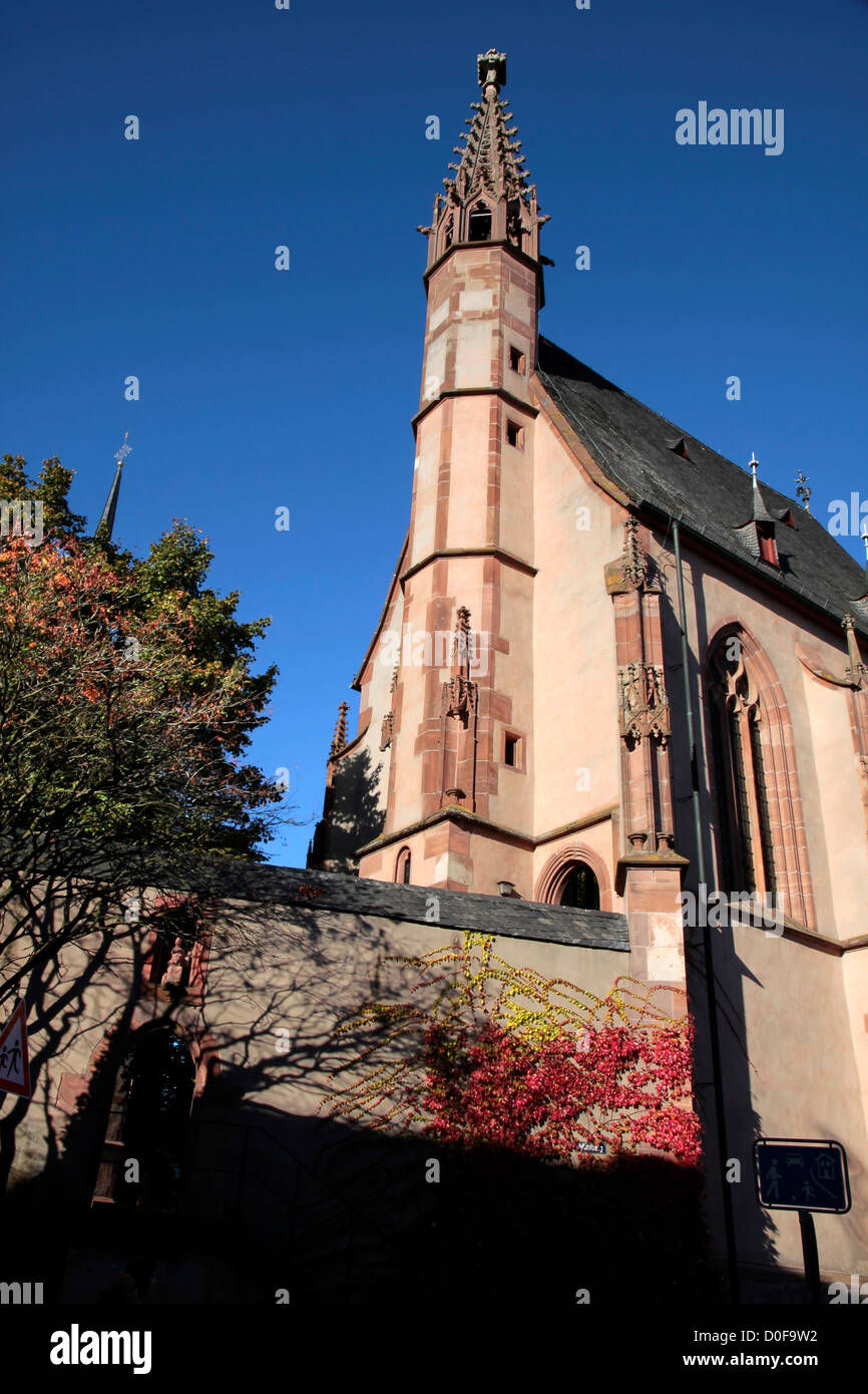 Katholische Kirche St. Valentinus in Kiedrich, Rheingau, Hessen, Deutschland Stockfoto