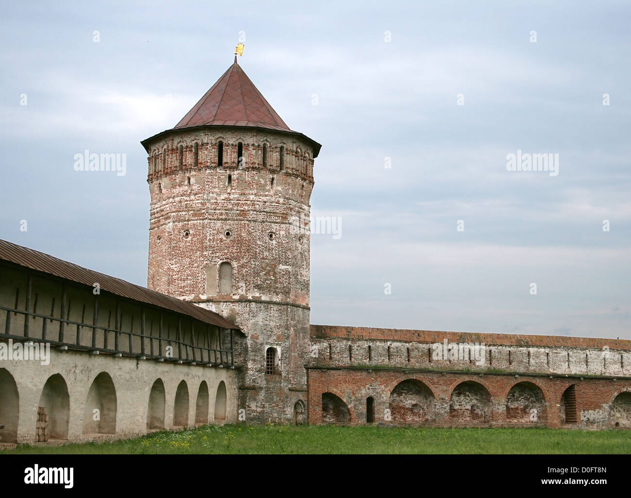 Der Turm des Klosters in Susdal, Russland Stockfoto Der Turm des Klosters in Susdal, Russland Stockfoto