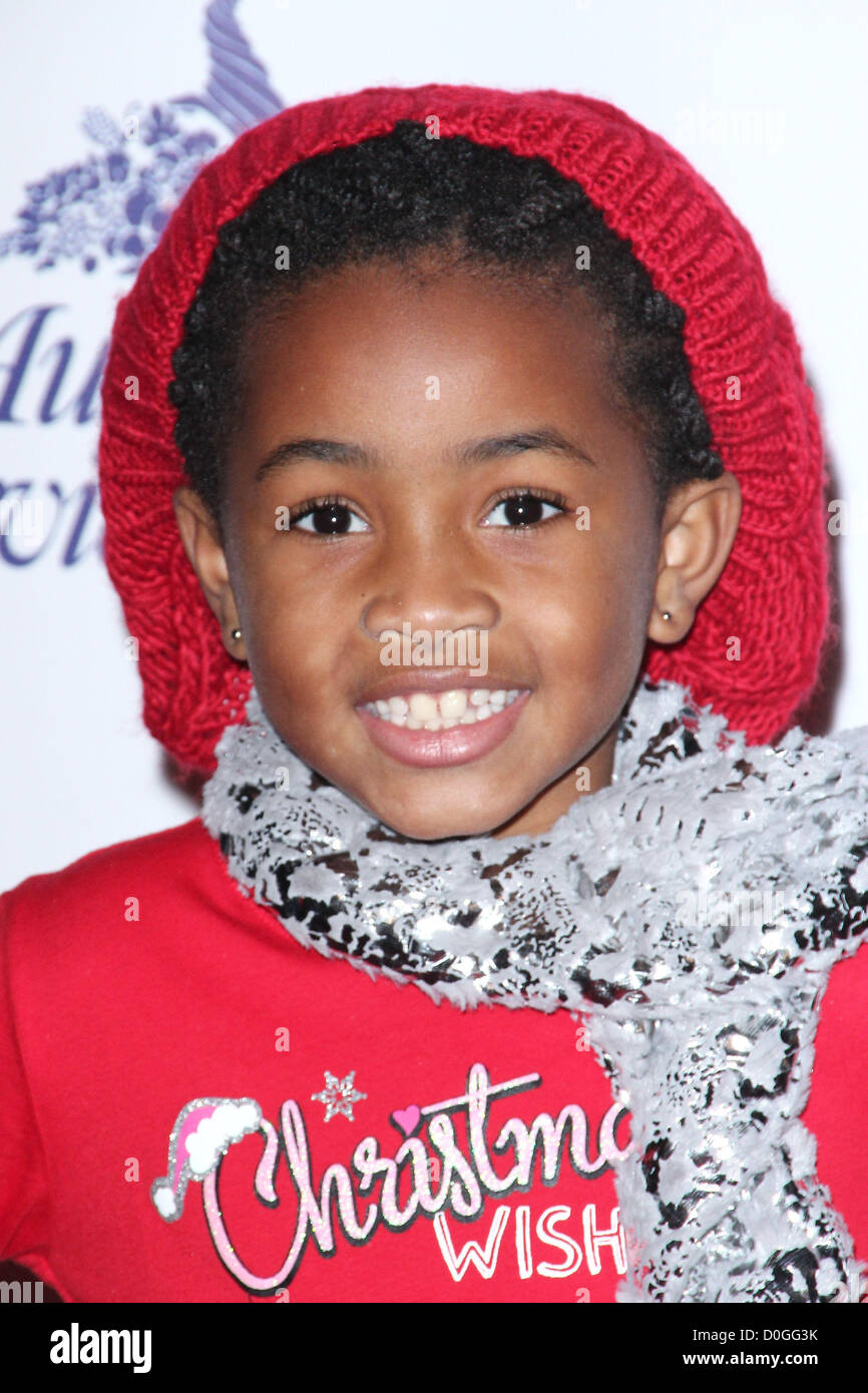 25. November 2012 - Los Angeles, Kalifornien, USA - Layla Crawford besucht 2012 Hollywood Christmas Parade profitieren Marine Spielwaren für Tots am 25. November 2012 in Hollywood,California.USA. (Kredit-Bild: © TLeopold/Globe Photos/ZUMAPRESS.com) Stockfoto