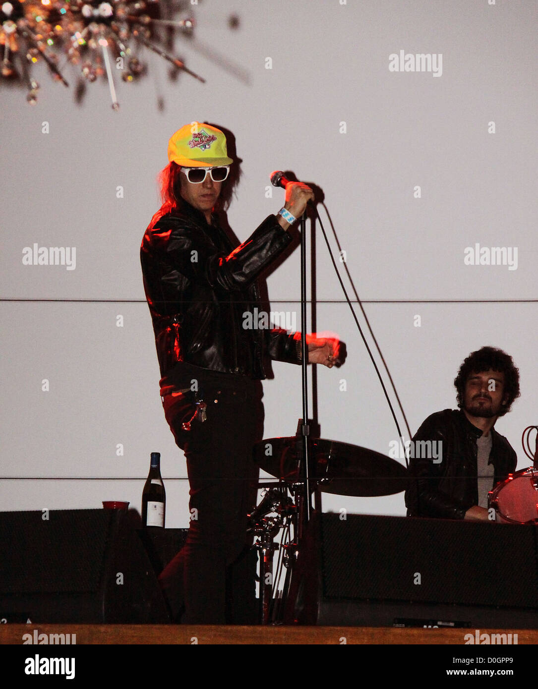 Julian Casablancas von The Strokes Tommy Hilfiger 25. Jubiläumsfeier im Metropolitan Opera New York City, USA- Stockfoto