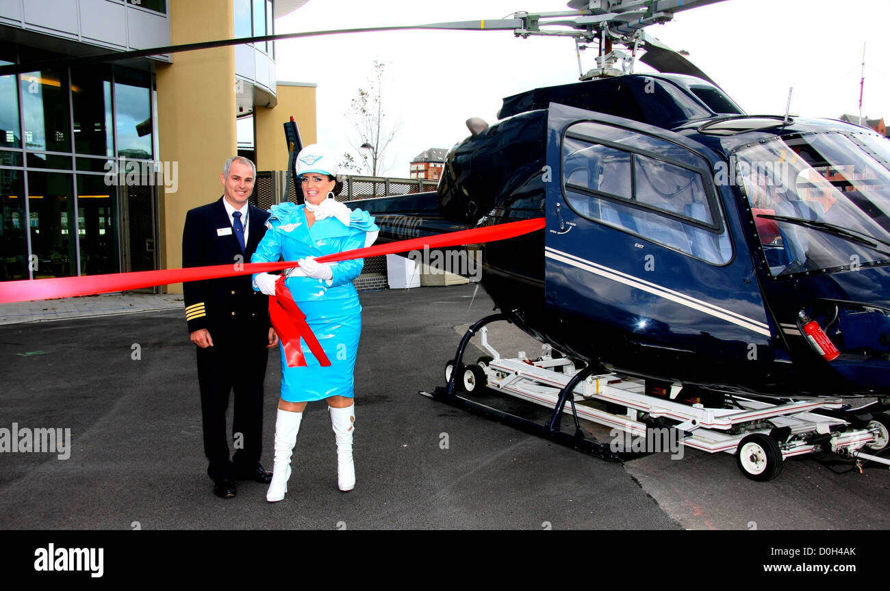 PAM Ann aka Caroline Reid enthüllt Hotel Verta liegt am Londoner vertikale Gateway: The London Heliport London England Stockfoto