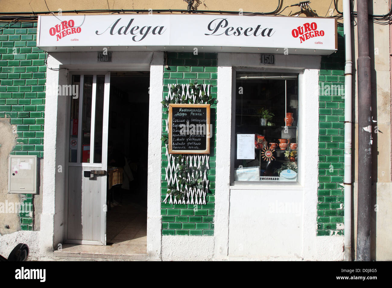 Adega Peseta, Budget-Wein-Bar und Bistro, Lissabon Stockfoto