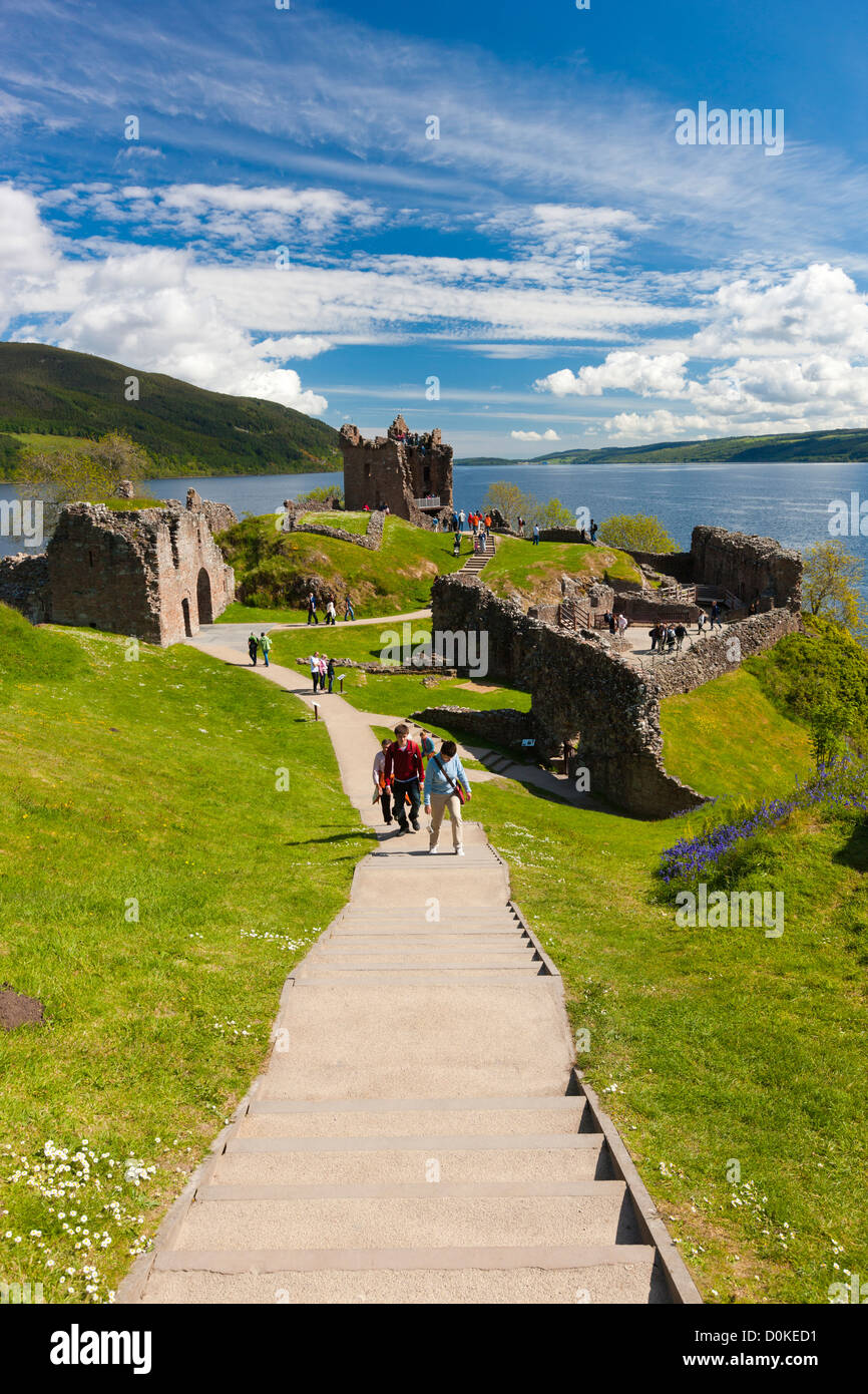 Urquhart Castle am Loch Ness. Stockfoto