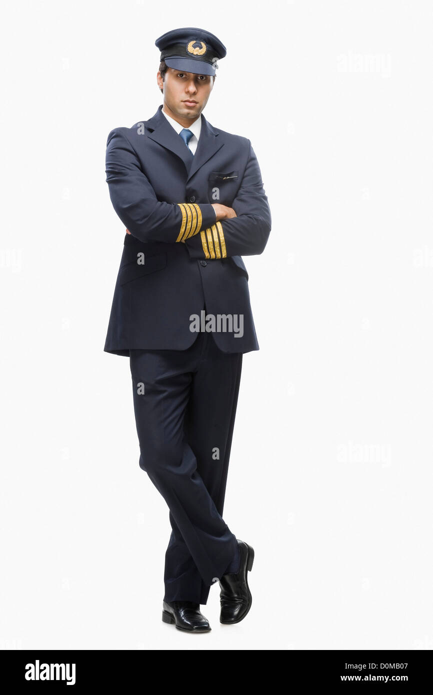 Porträt eines Piloten mit seine Arme verschränkt Stockfoto