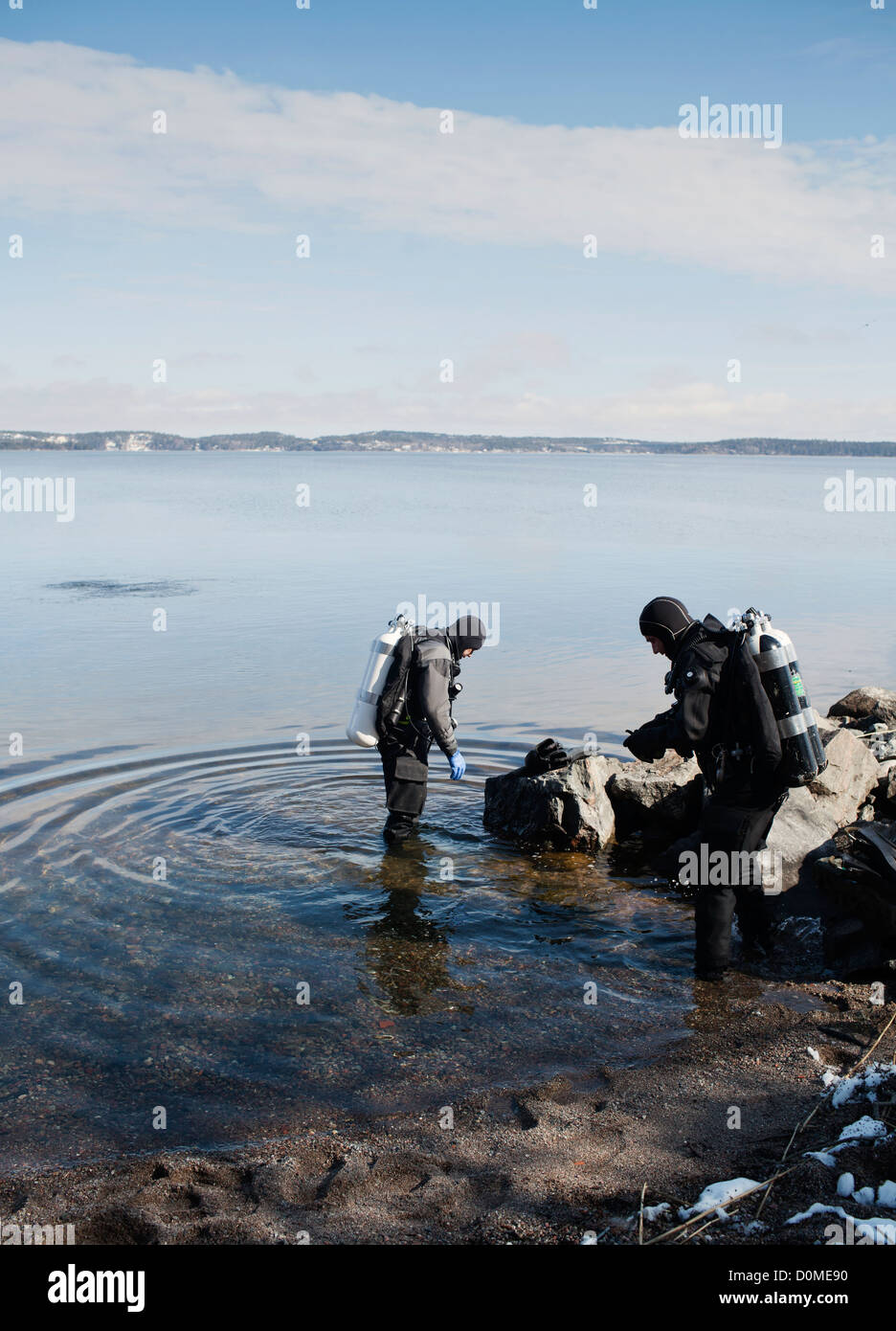 Taucher Tauchen vorbereiten Stockfoto