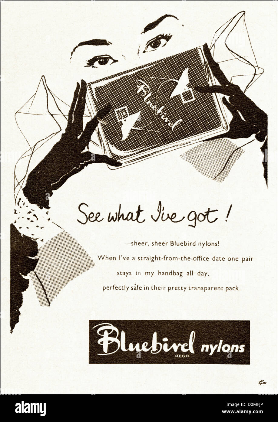 Original 1950er Jahre Vintage Printwerbung aus englischen Zeitschriftenwerbung Bluebird Nylons Strümpfe Strümpfe ca. 1955 Stockfoto