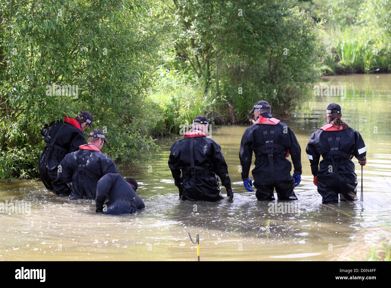 Polizeitaucher waren Fotos und Bildmaterial in hoher Auflösung Alamy