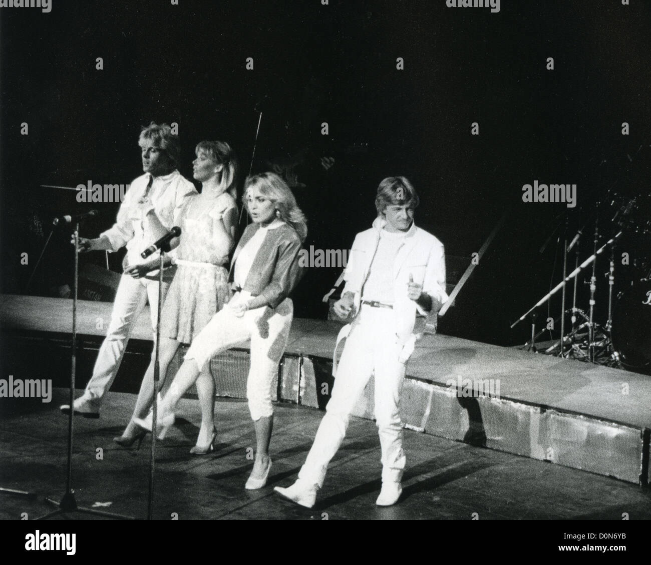 Bucks fizz uk group Fotos und Bildmaterial in hoher Auflösung Alamy