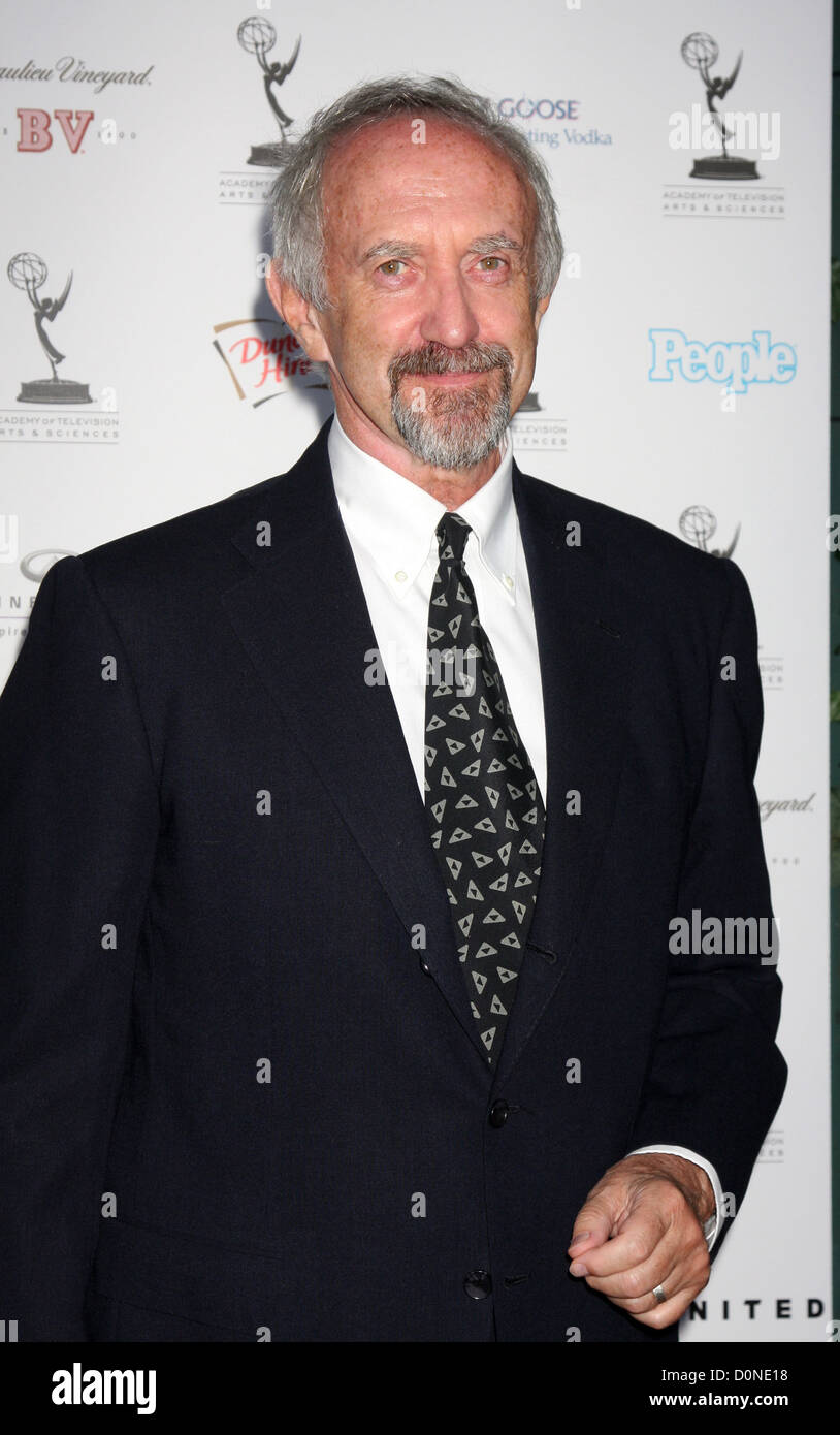 Jonathan Pryce die 62. Primetime Emmy Awards Darsteller nominiert Rezeption Spektren, Pacific Design Center - Ankünfte Los Stockfoto