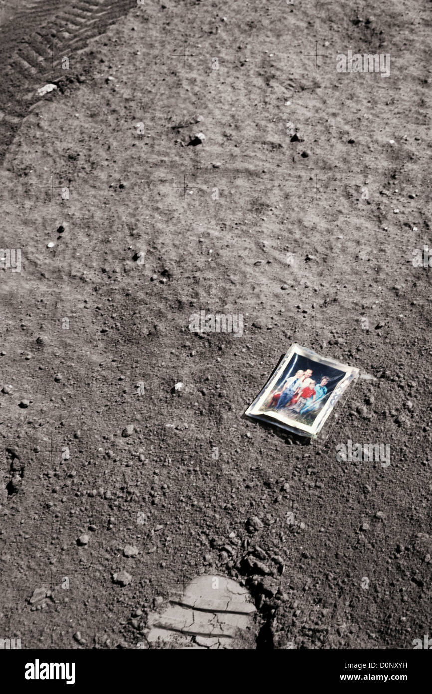 Apollo 16 - Foto ein Familienfoto auf der Oberfläche des Mondes Stockfoto