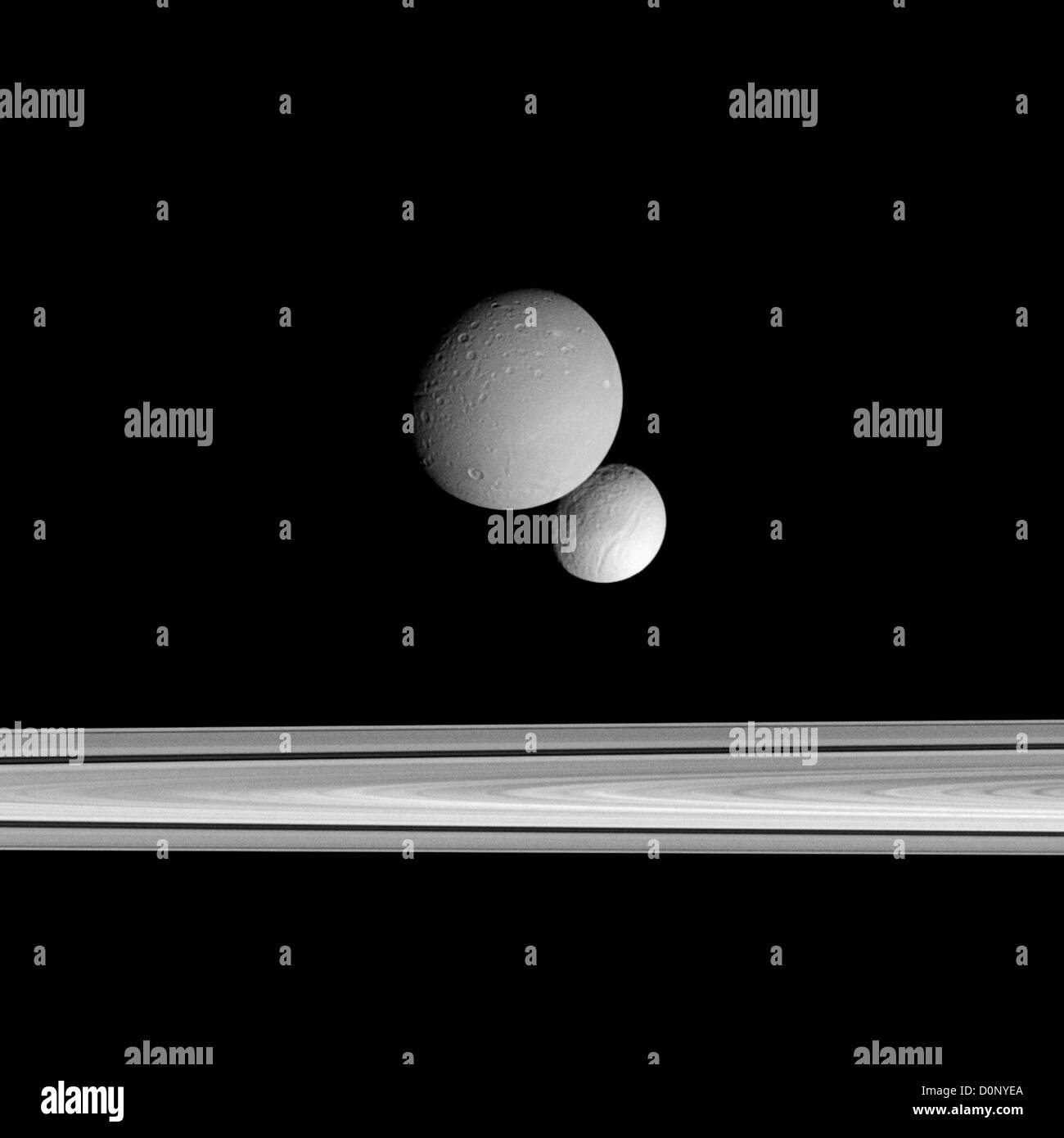 Ringe und Monde des Saturn Stockfoto