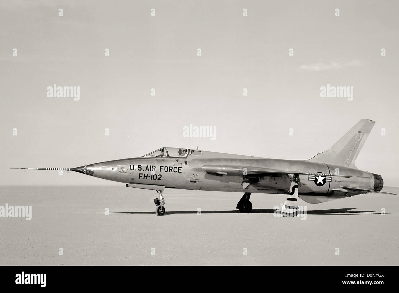 F-105 auf Rogers Dry Lake Stockfoto