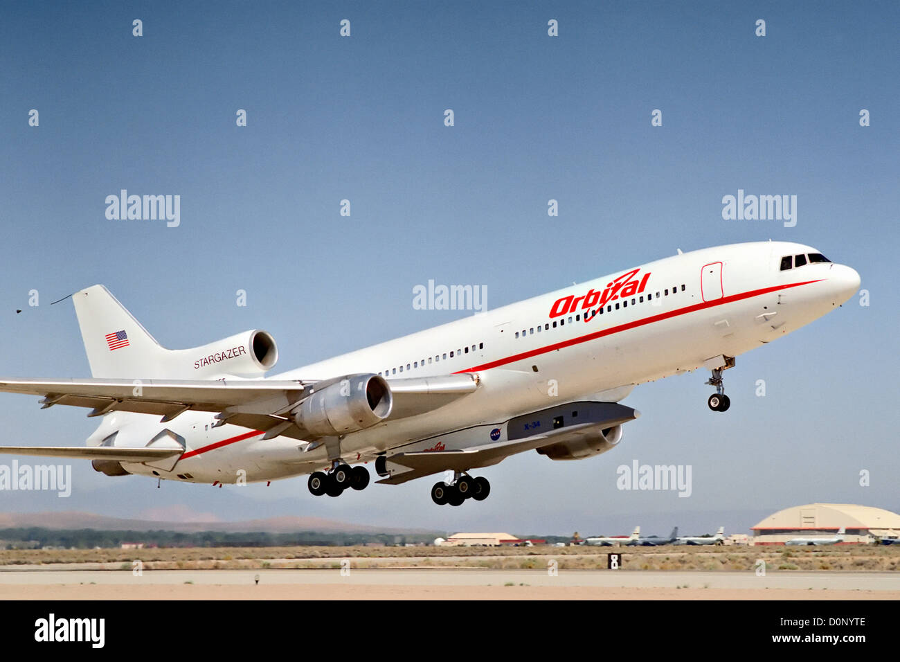 X-34 l-1011 befestigt Stockfoto