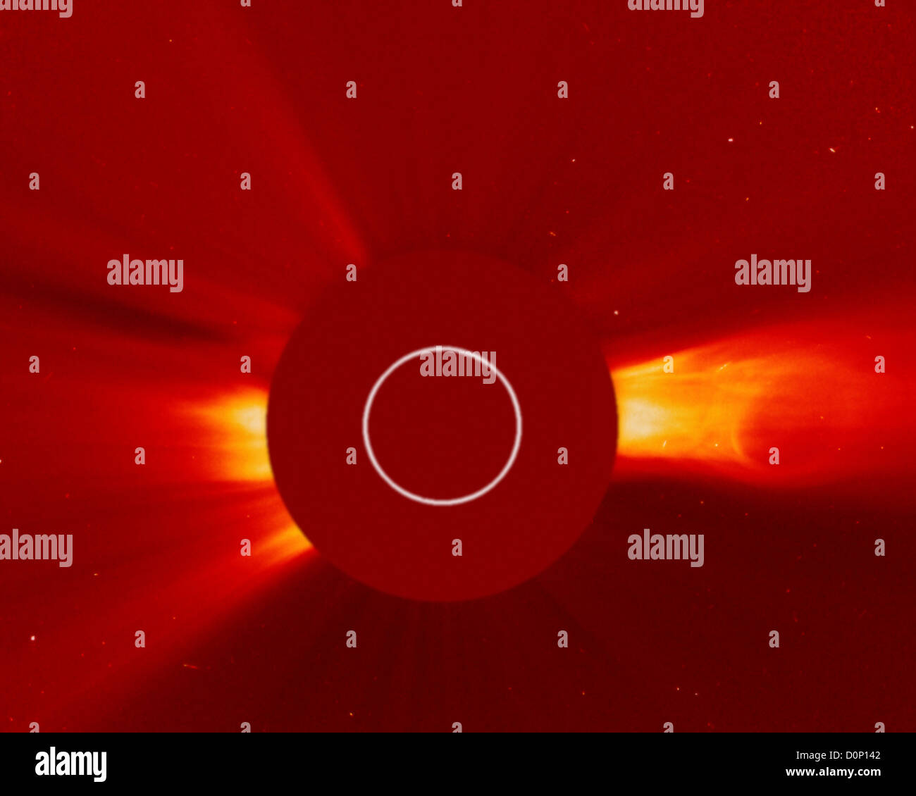 Die Sonne bläst koronalen Massenauswurf (CME), die fast perfekt geformte Rauch Ring ähnelt. Bild wurde Solar gemacht. Stockfoto