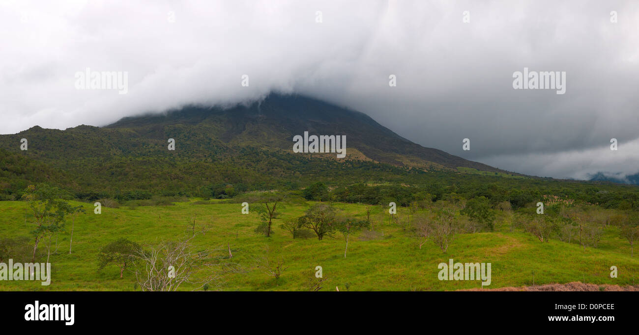 Vulkan Arenal, Nationalpark Vulkan Arenal, Observatorium, Costa Rica, Mittelamerika Stockfoto