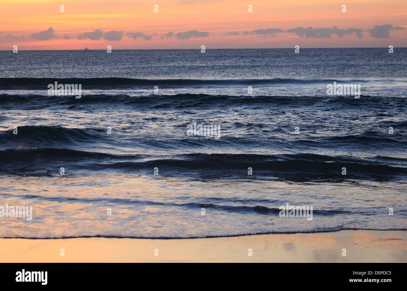 Sonnenuntergang am Strand von Tarifa, Andalusien Spanien Stockfoto