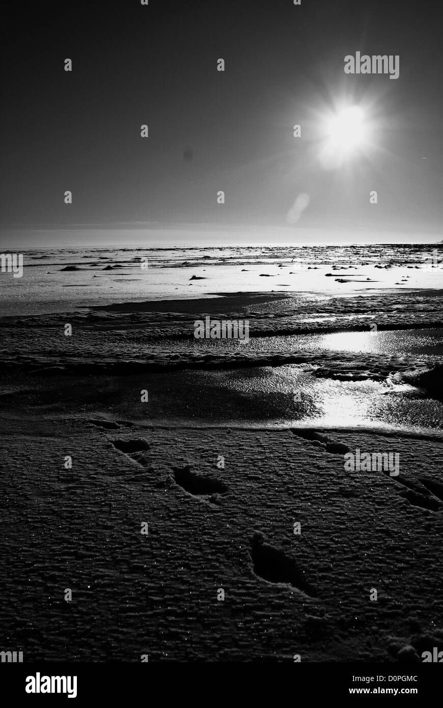 Morecambe Bay Winterszene, B & W Stockfoto
