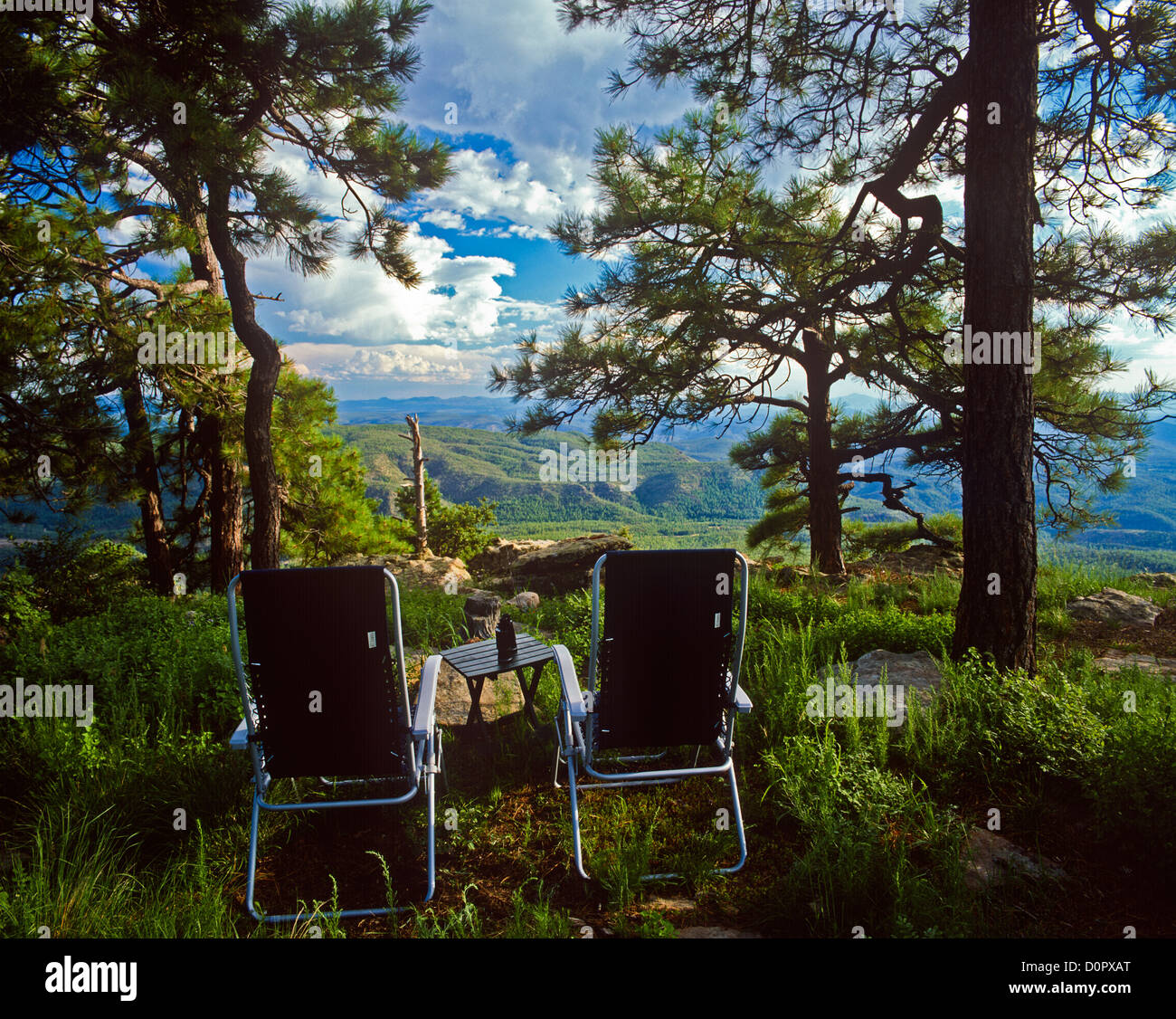 Mogollon Rim Sommer Nordlich Von Payson Arizona Coconino National Forest Usa Campingplatz Stockfotografie Alamy