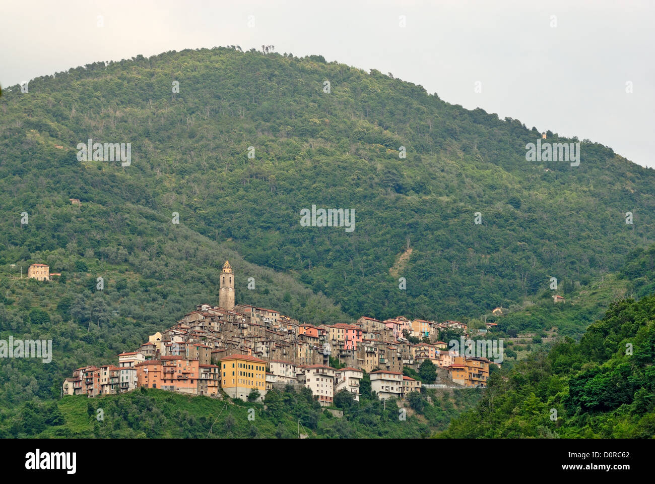 Kleinstadt Castel Vittorio. Ligurien. Italien Stockfoto