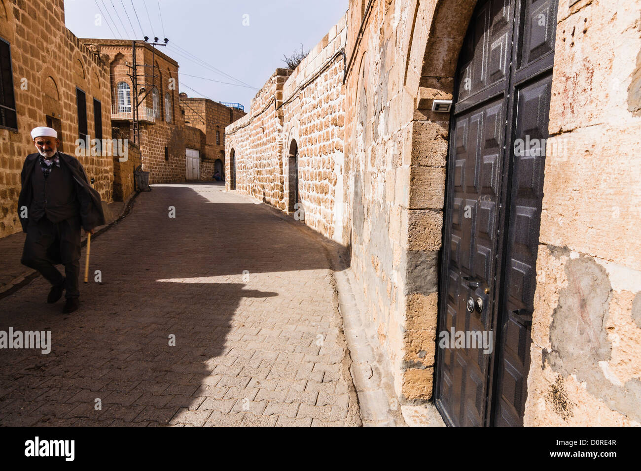 Straßenszene in der alten Stadt Midyat, Südosten der Türkei Stockfoto